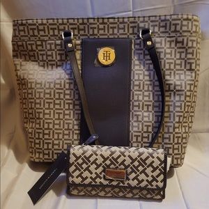 New with tags never used Tommy Hilfiger bag&wallet